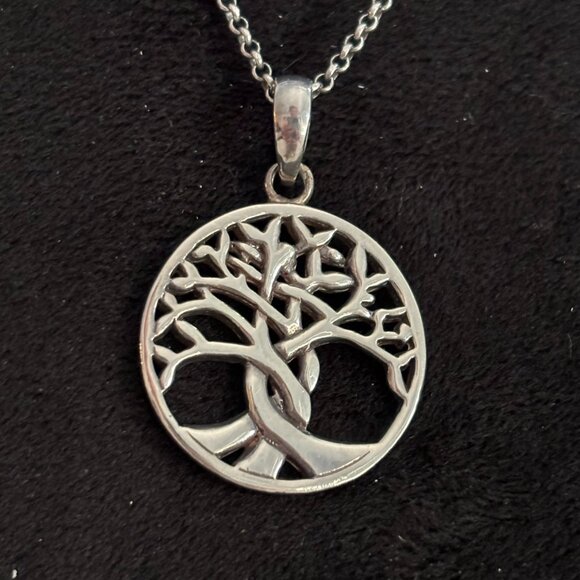 Tree of Life - Sterling Silver Pendant Necklace - Picture 1 of 5